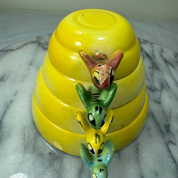 Vintage Menschik Goldman bees beehive stacking measuring cups 60's - Picture 2 of 7